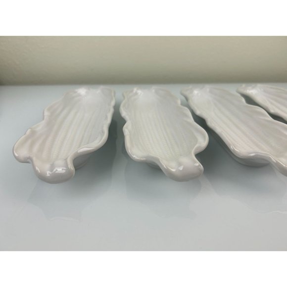 Signature Japan Ceramic Corn on the Cob Holders White Textured Set of 4 Serving - Picture 6 of 15